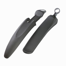 MTB mudguard kit for a bike with a front shock