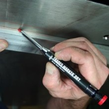 Маркер для глубоких отверстий для труднодоступных мест Markal TRADES-MARKER® DRY, металлический корпус, графит
