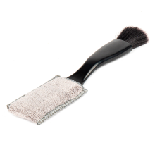 Dust brush for cleaning slits, gratings