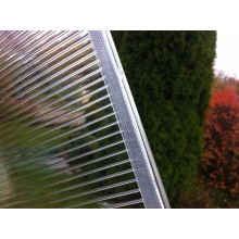 Protective edge U-profile for polycarbonate 8mm