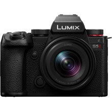 Panasonic Lumix DC-S5 II + 18–40 мм