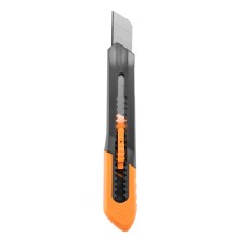 Snap-off knife PVC 18mm