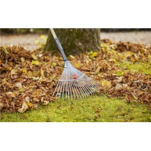 NatureLine Adjustable Rake: Tailored Garden Elegance Gardena